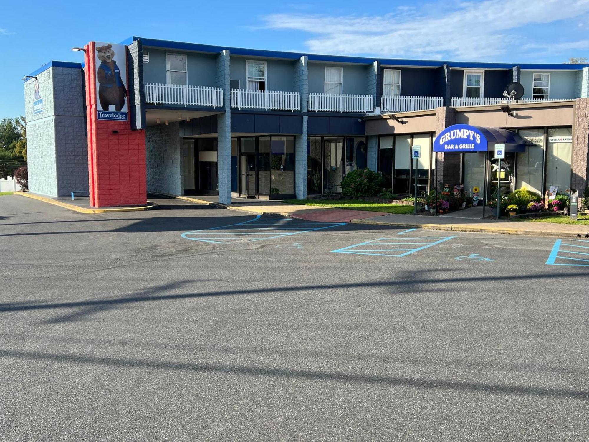 Travelodge By Wyndham Aberdeen Esterno foto