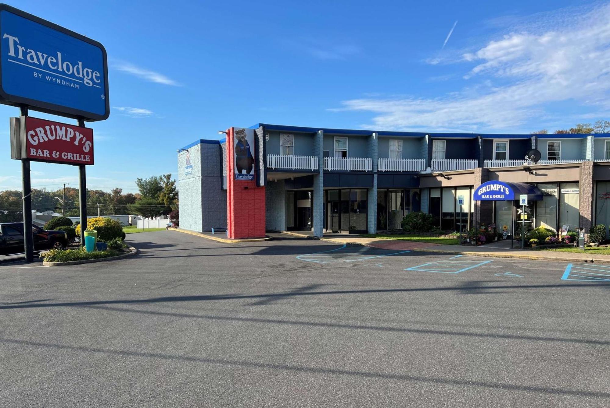 Travelodge By Wyndham Aberdeen Esterno foto